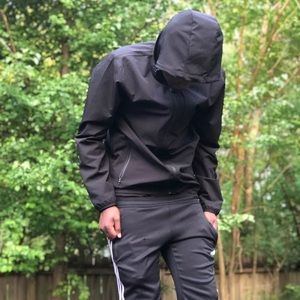 Meet your Posher, Leo